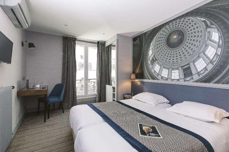 Hotel Saint Christophe Paris Room photo